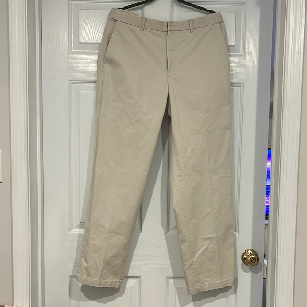 Haggar Tan Chinos Classic Straight-Leg